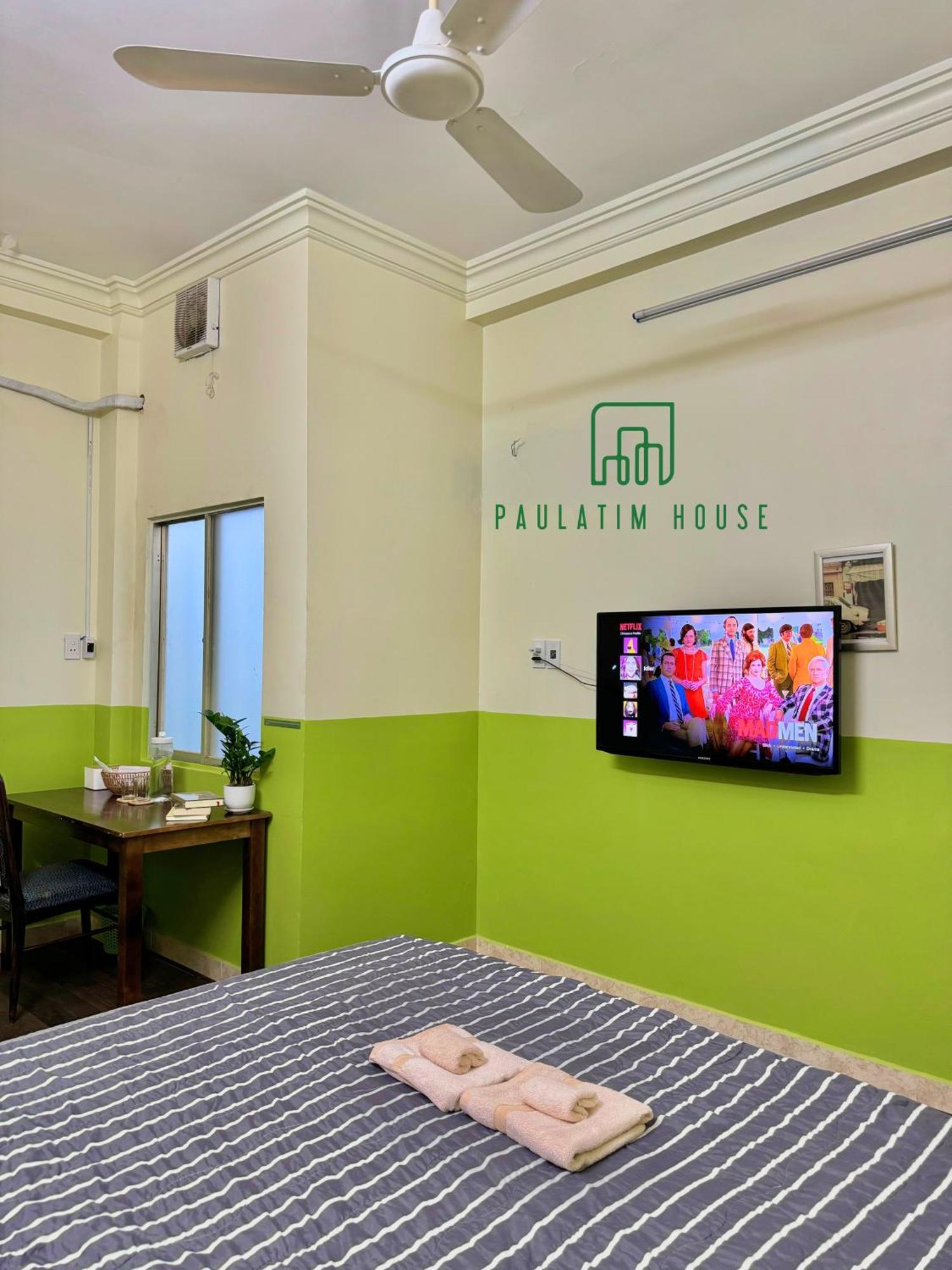 Отель Paulatim House Saigon Хошимин Экстерьер фото