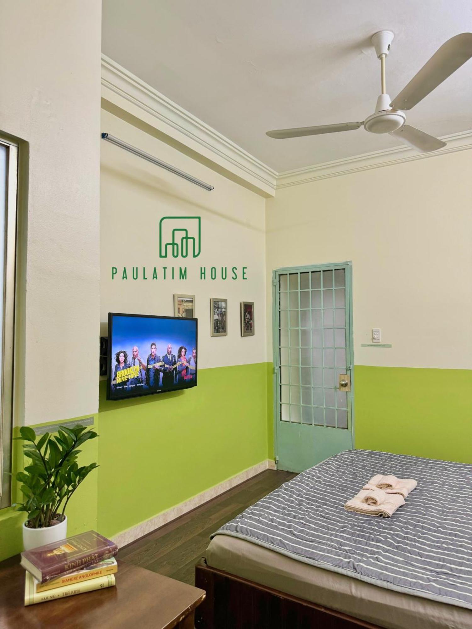 Отель Paulatim House Saigon Хошимин Экстерьер фото